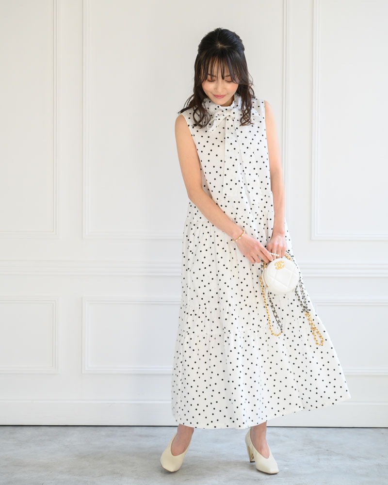 【white38size/2点のみ】ドットティアードフリルワンピース
