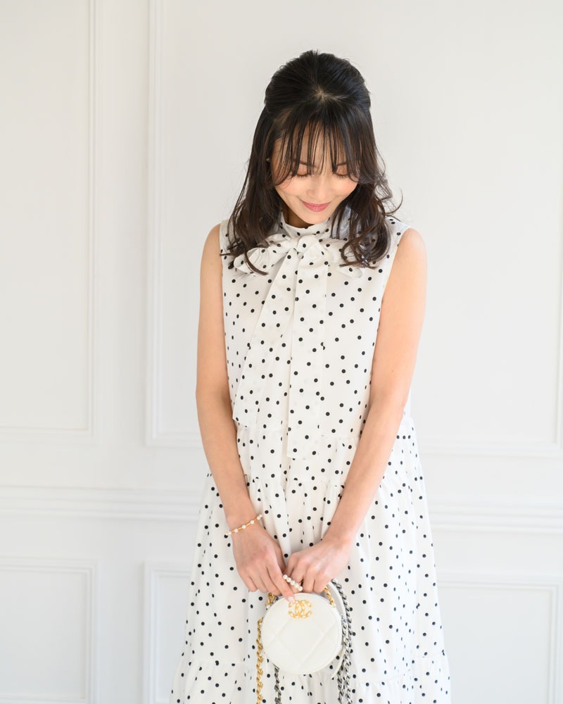 【white38size/2点のみ】ドットティアードフリルワンピース