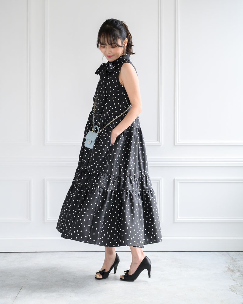 【white38size/2点のみ】ドットティアードフリルワンピース