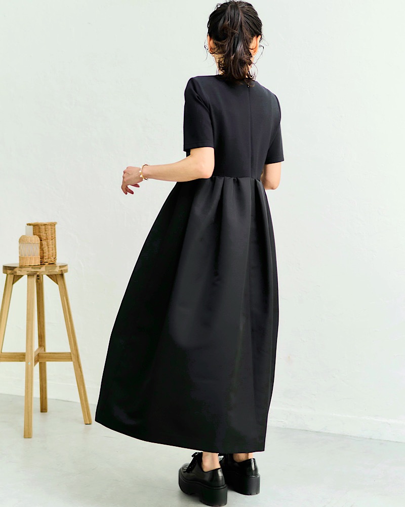 モノトーンクラシカルワンピース | All Items | MARONENONFEE マーロン  