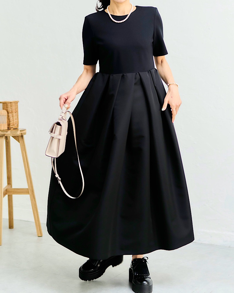 モノトーンクラシカルワンピース | All Items | MARONENONFEE マーロン  