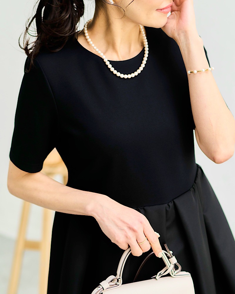 モノトーンクラシカルワンピース | All Items | MARONENONFEE マーロン  