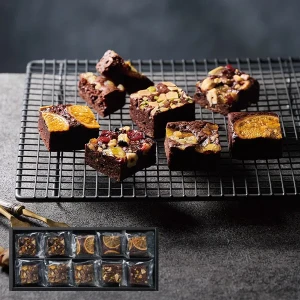 �ۥ��ե롼�� �ʥåĤȥɥ饤�ե롼�Ĥ������֥饦�ˡ� 10�� HFNB-10 ����7��10�Ķ�����