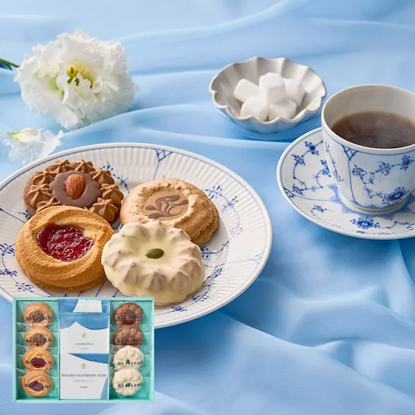 4種の焼き菓子&ロイヤル コペンハーゲン ドリップコーヒー&ティー