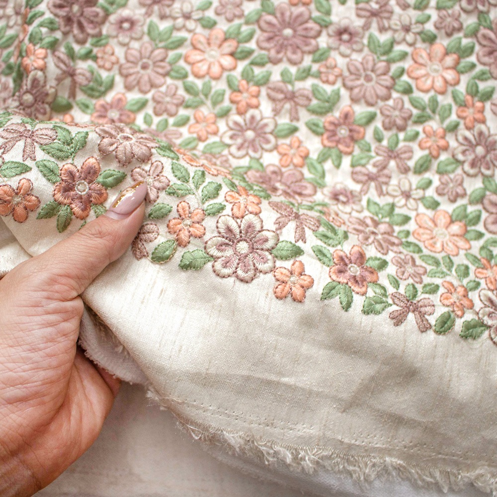 【計り売 50cm-】【 インド 刺繍生地 生地 (f031) 】