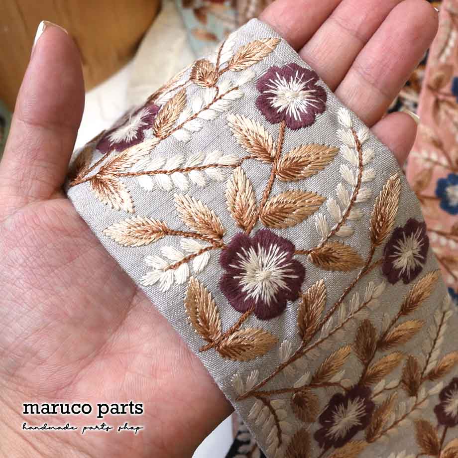 【計り売 50cm-】【 インド刺繍リボン  (359) ＊ 幅 約75cm 】