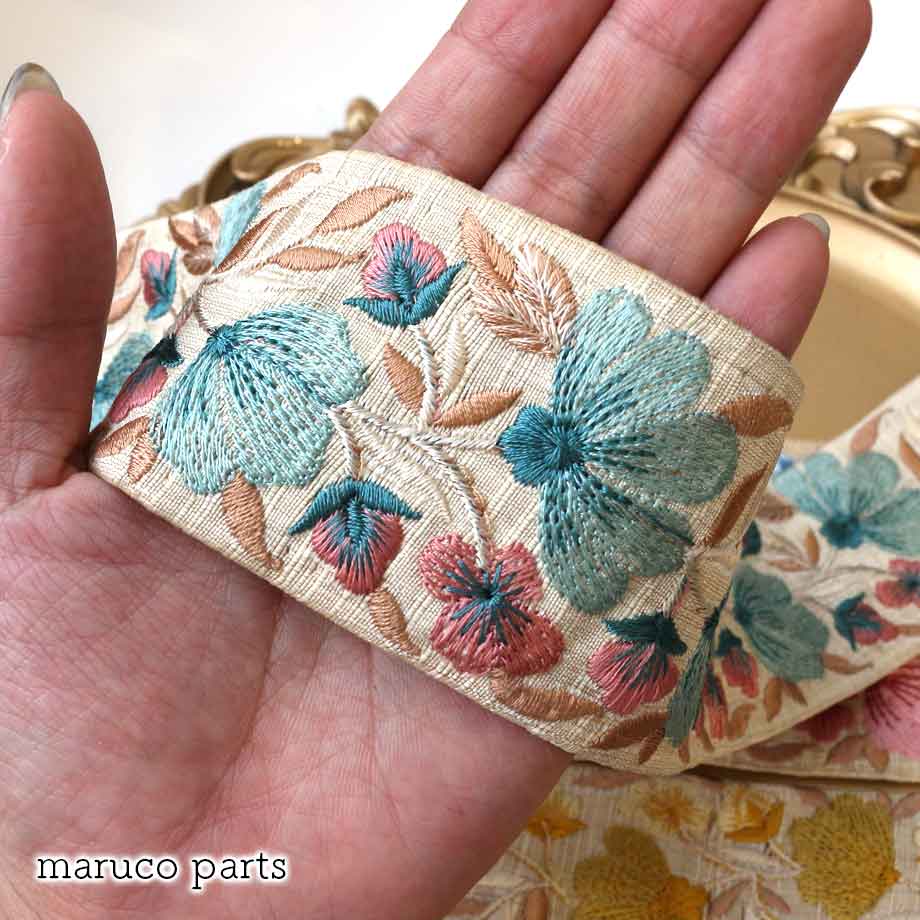 【計り売 50cm-】【 インド刺繍リボン  (313) ＊ 幅 約40-55cm 】