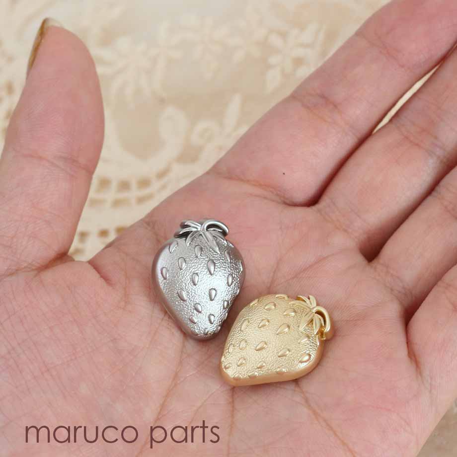 【 23mm イチゴ 金属 ボタン ＊ 2個入り ＊ シルバー ゴールド 】 