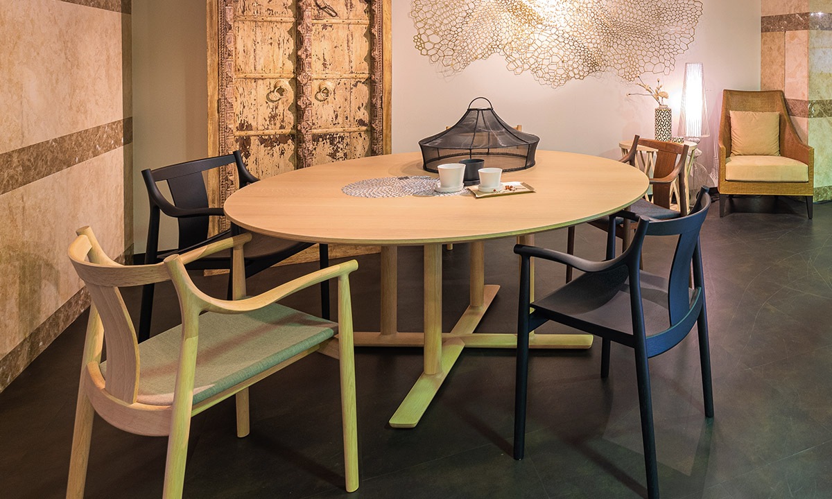 ��Ÿ���ò��ۥ饦��ɥơ��֥� �ݥơ��֥� ľ��160cm �⤵71cm �߷��ơ��֥� ̵���� �������� �������ڹ� CHORUS(�����饹)��