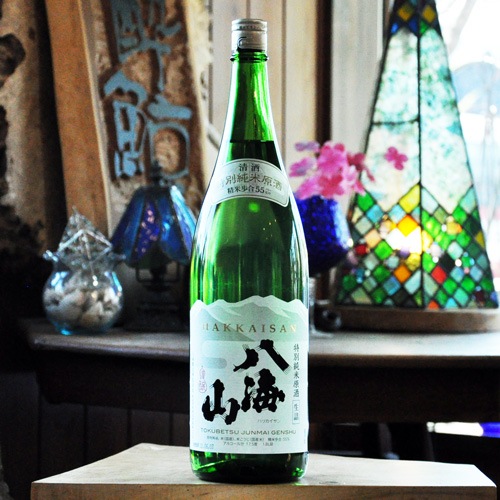 八海山 特別純米原酒 1800ml | 酒のマルミ 地酒 本格焼酎通販の