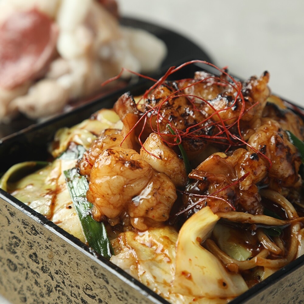 【お手頃版】“焼肉店が仕込むプリプリ神戸牛ホルモンの”スタミナホルモン重　200g