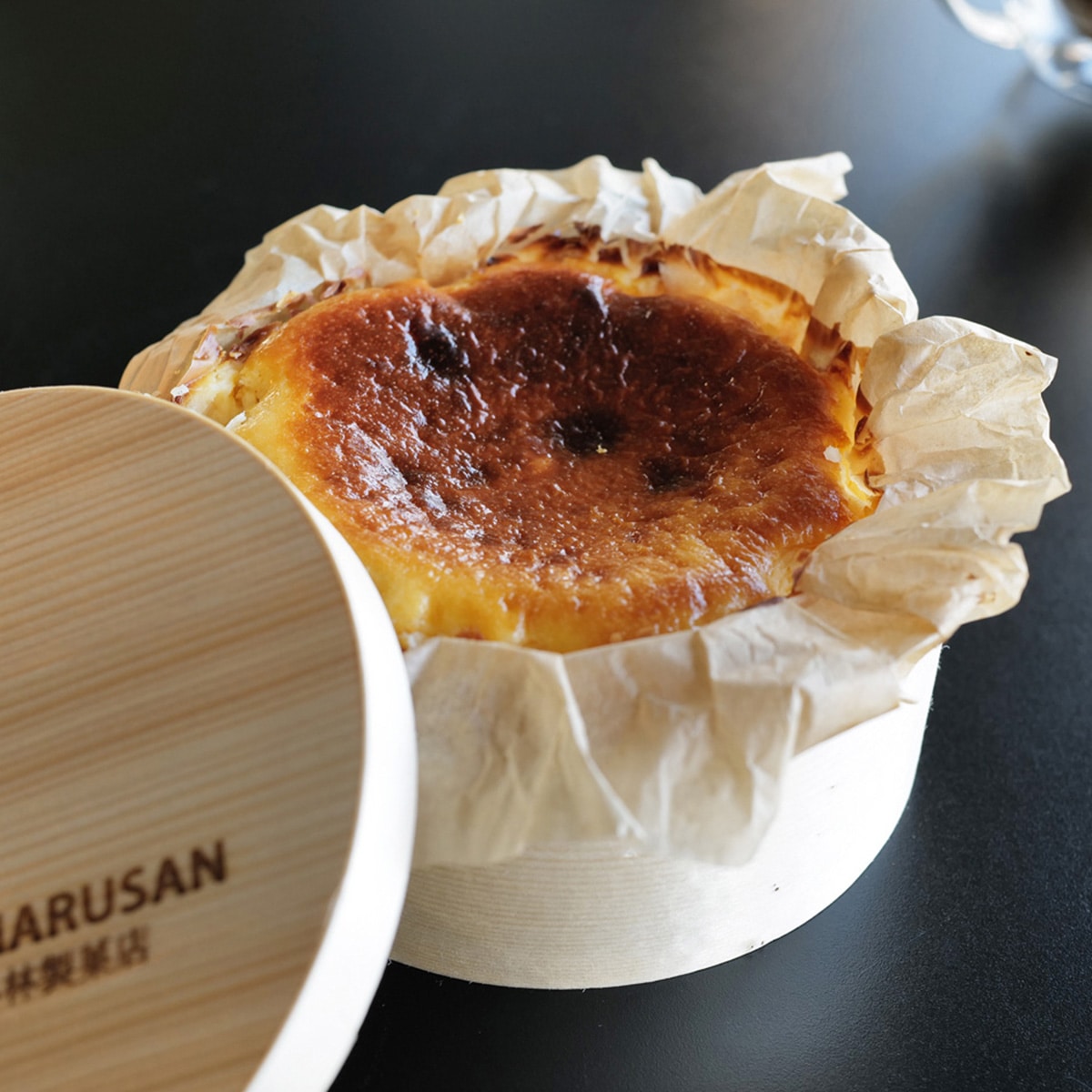 バスクチーズケーキ