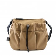 �ڥ˥ʡ��˥� ��å��� �֥롼�� ���������Хå� [31-1154] �� �֥饦��