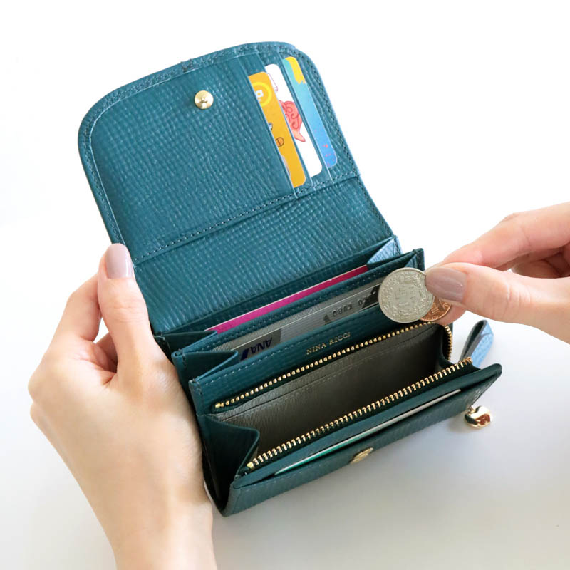 ニナ リッチ】 シャルム パース 2つ折り財布 ファスナー式小銭入れ