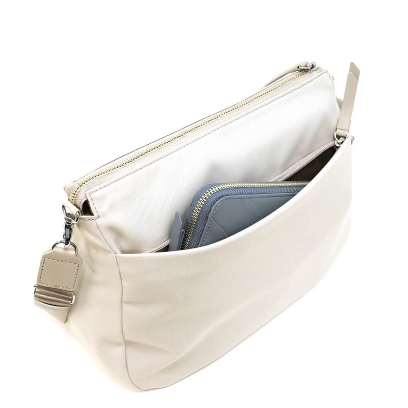 �ڥ˥ʡ��˥� ��å��� �֡����� ��Way���������Хå� [31-1801] �� �饤�ȥ��졼