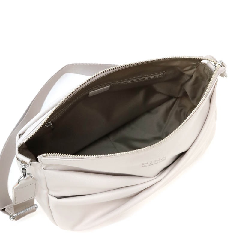 �ڥ˥ʡ��˥� ��å��� �֡����� ��Way���������Хå� [31-1801] �� �饤�ȥ��졼