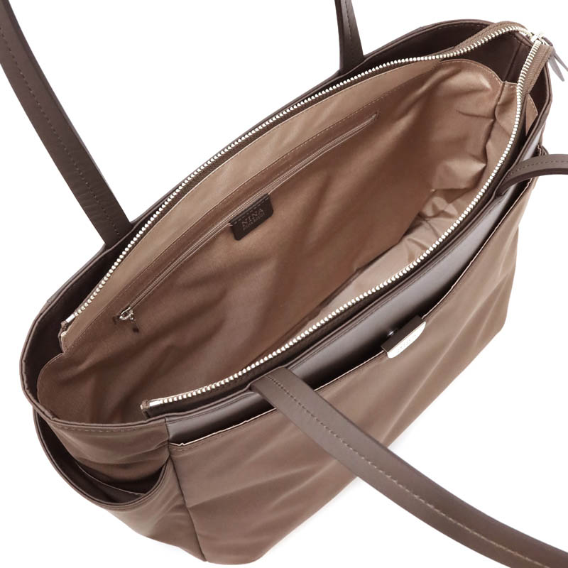 �ڥ˥ʡ��˥� ��å��� ����� A4�б��ȡ��ȥХå� [31-1732] �� �֥饦��