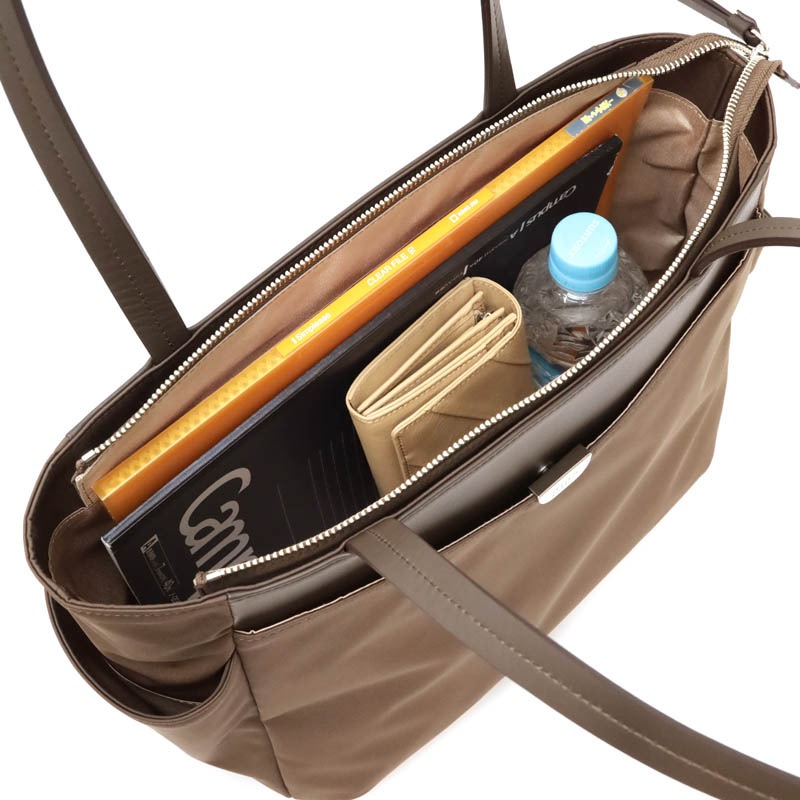 �ڥ˥ʡ��˥� ��å��� ����� A4�б��ȡ��ȥХå� [31-1732] �� �֥饦��