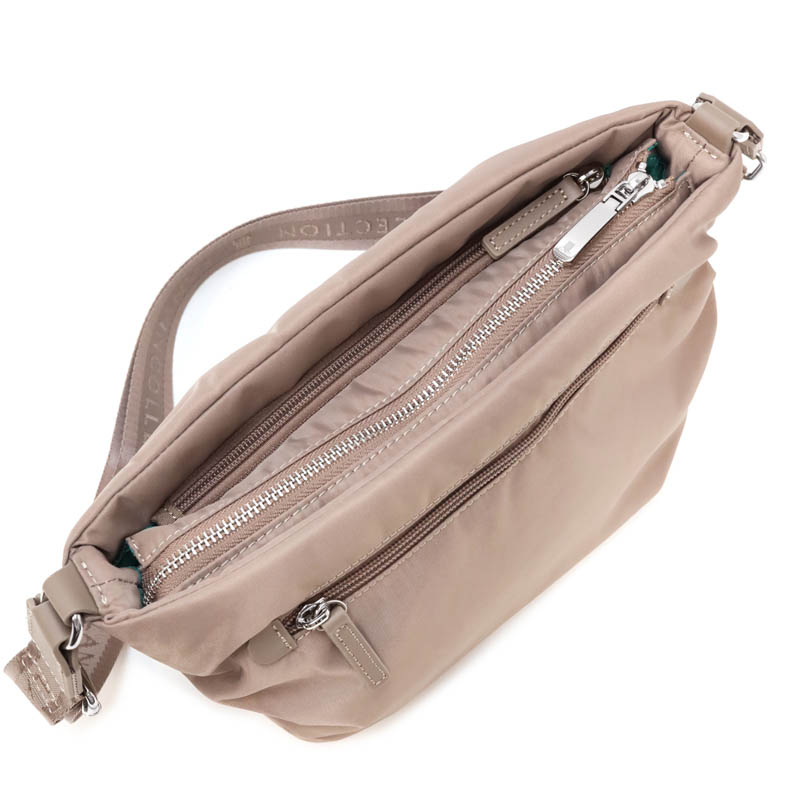 �ڥ��Х� ���쥯������ �ץꥨ ���������Хå� [61-6030] �� ���졼����