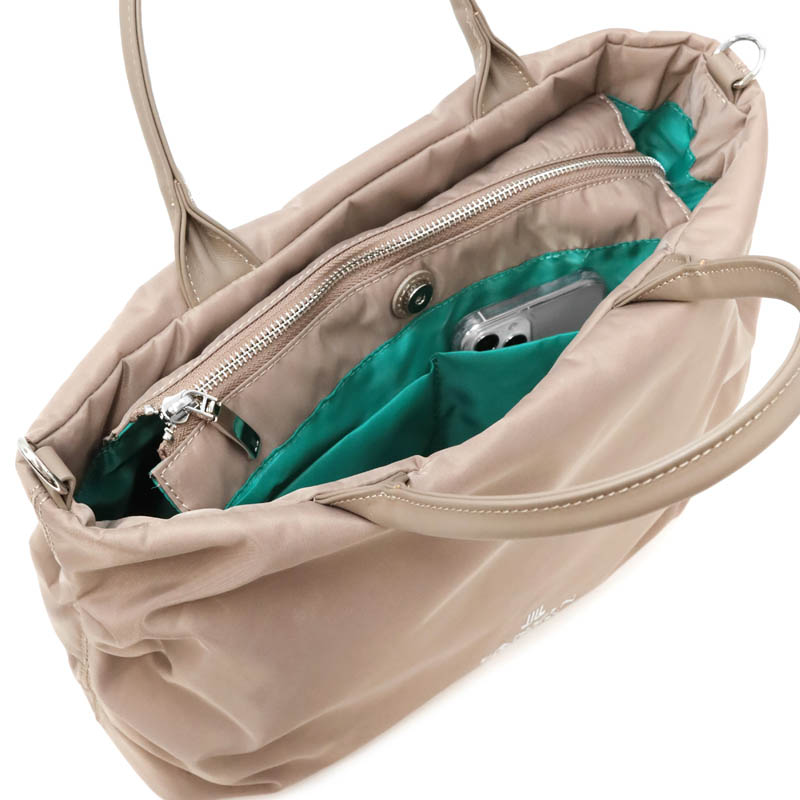 �ڥ��Х� ���쥯������ �ץꥨ A4�б����������դ����󤲥Хå� [61-6034] �� ���졼����