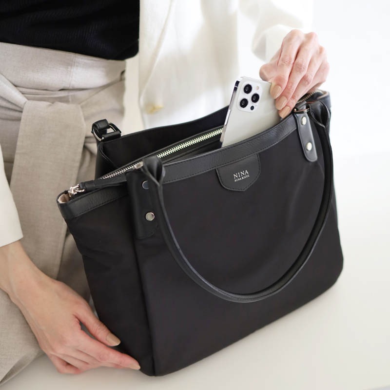 ニナ・ニナ リッチ】 ベガ A4対応トートバッグ [31-1408] ／ ブラック