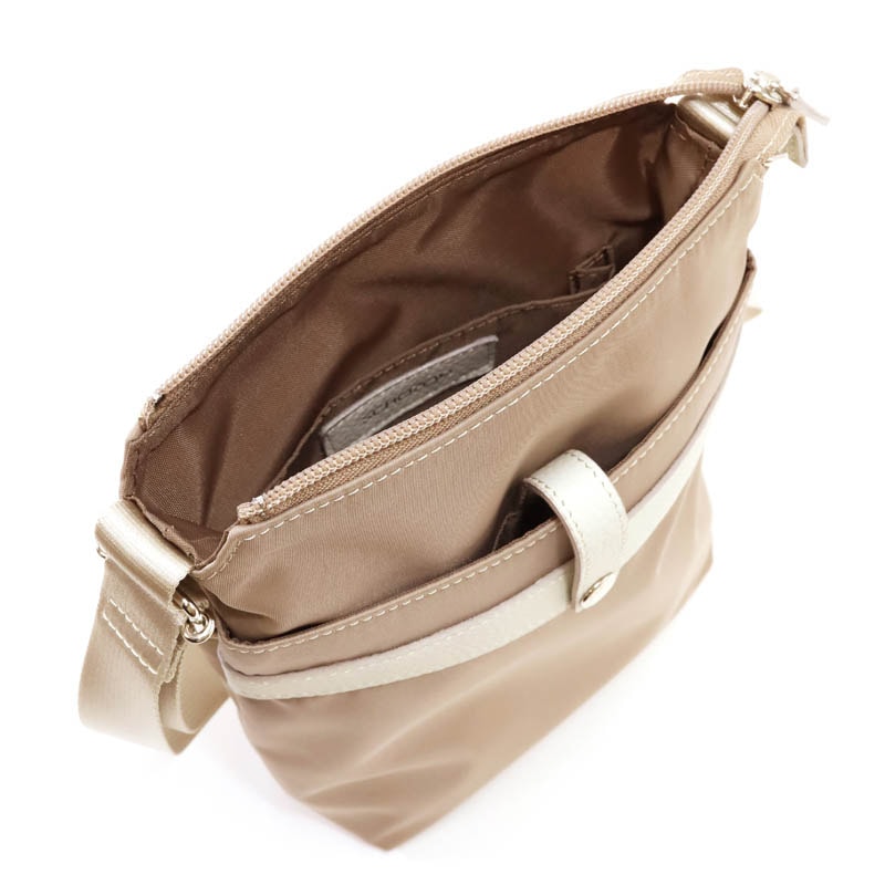 ショゾン】 プリート ショルダーバッグ [11-2200] ／ ベージュ