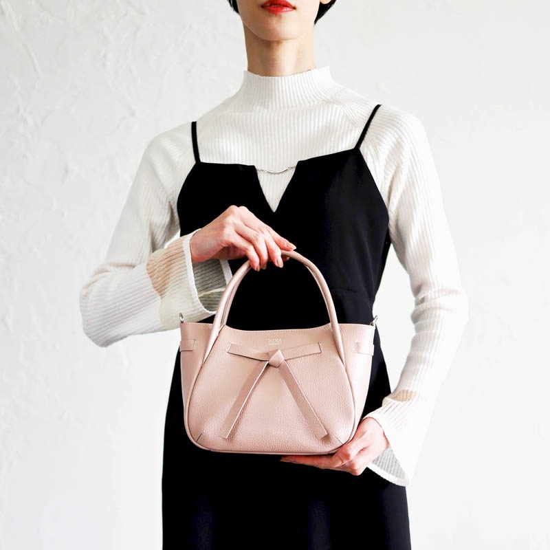 �ڥ˥ʡ��˥� ��å��� �������ʥ� ���������դ����󤲥Хå� [30-0259] �� �֥�å�