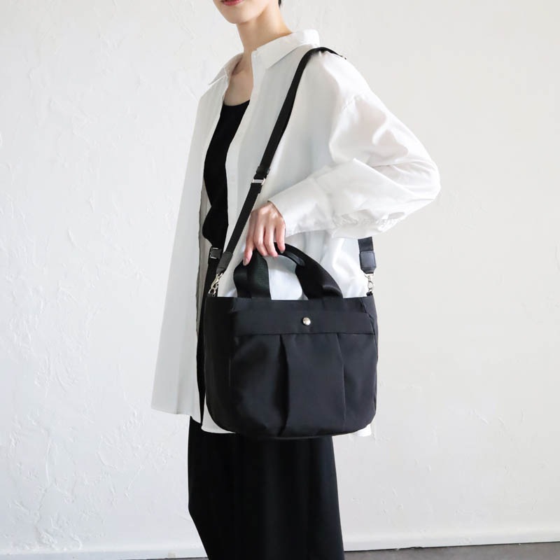 �ڥ˥ʡ��˥� ��å��� �֥롼�� ���������դ����󤲥Хå� [31-1158] �� �֥롼���졼