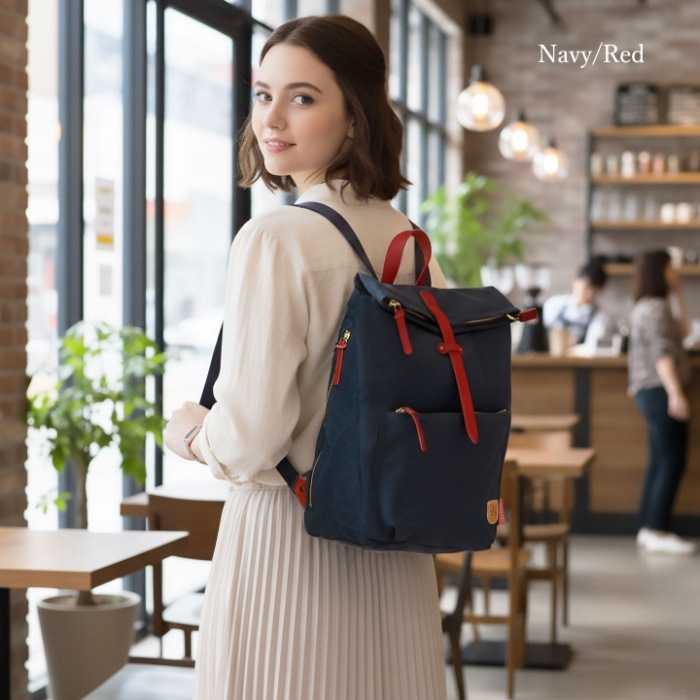 ラヘラ Lahella L-260レディースB4サイズ対応リュックデイバッグ 帆布×牛革バイオ綿帆布フロントポケット付き