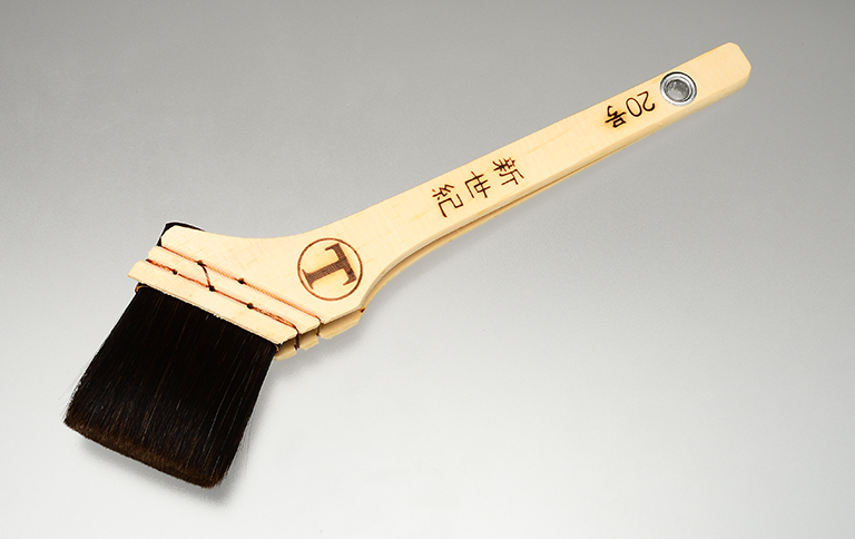 大塚刷毛　マルテー　筋交いハケ　20号,10号。2本セット 大塚刷毛 マルテー 筋交いハケ( 熊毛 ） 2種2本セット - メルカリ