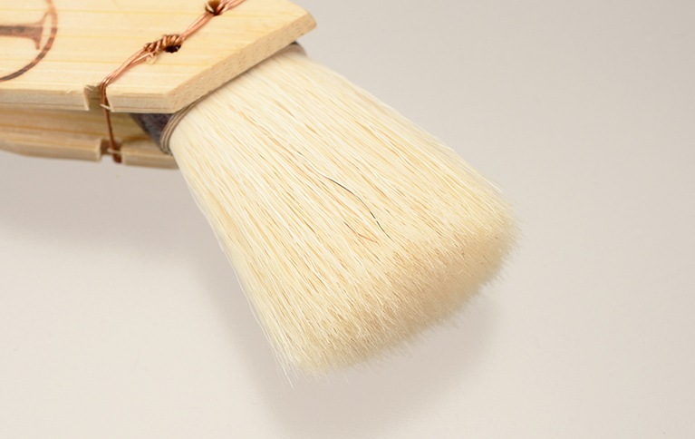 白熊 厚口 長柄 ｜大塚刷毛製造株式会社公式オンラインショップ