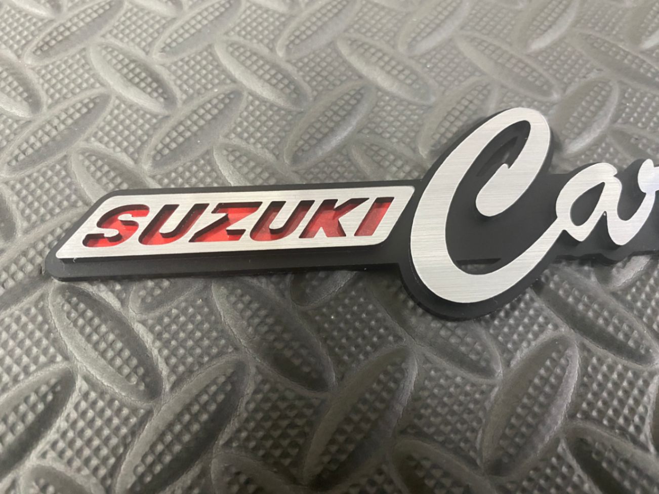 希少旧車 SUZUKI エンブレム スズキ キャリィ DA52T DA62T DA65T DA63T 