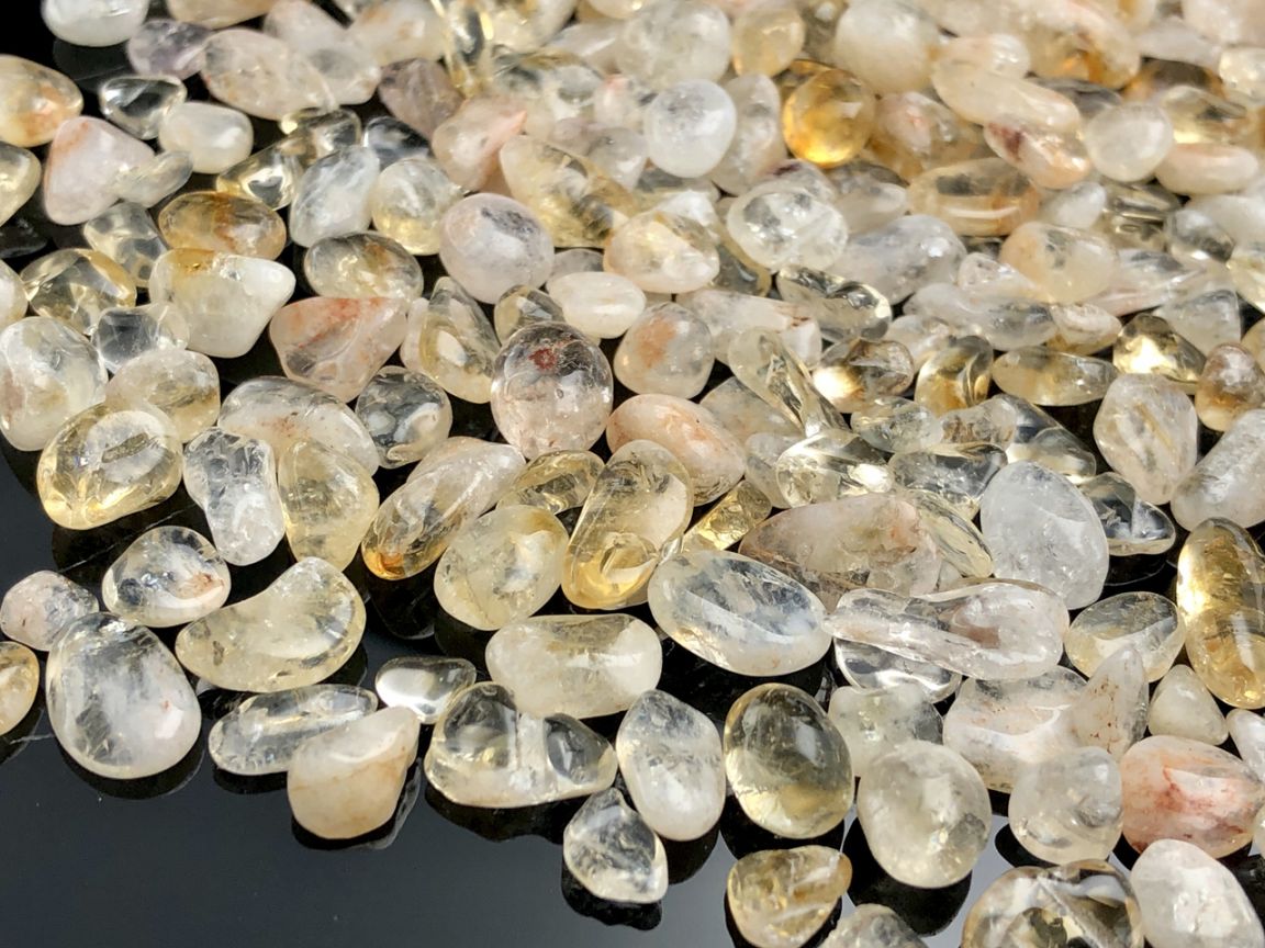 500g★限定ご奉仕★幸運の石【小粒✴︎黄水晶シトリンクォーツさざれ石】❤️ ◇小粒タイプ◇たっぷり約1kg入り◇浄化・インテリアに◇幸運・商売