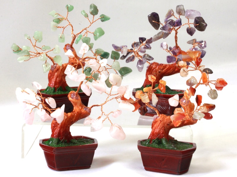 鶴額入りローズクォーツ水晶珊瑚エメラルド？