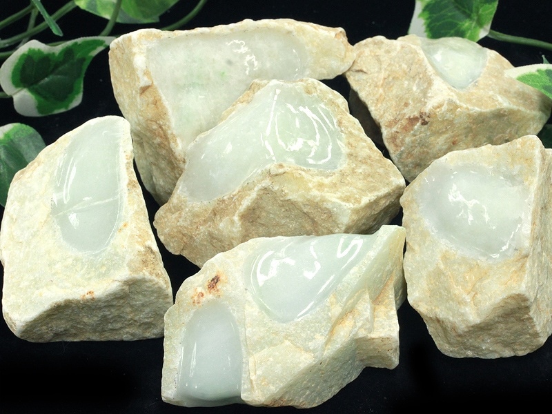☆おまとめ大量☆ 翡翠21個セット 原石 パワーストーン