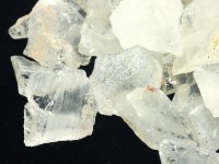 ≪原石祭り15%OFF≫激安！★フロストと艶★ヒマラヤ産★原石さざれチップ/ヒマラヤ水晶(クォーツ)/LLサイズ/500g/粒サイズ約15-25mm【ネコポス不可】【天然石/パワーストーン】【アメリカ