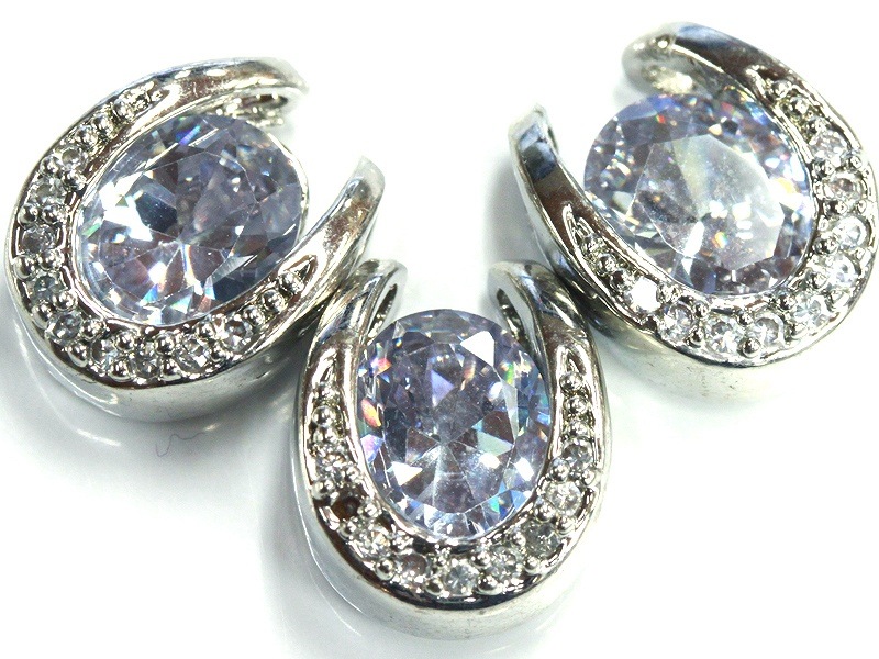 激安】人気！☆ネックレスやブレスレットに☆パーツ・副資材  