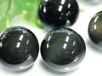 限定入荷★人気の丸玉！★艶々漆黒★未来を見通す石/占い・開運・風水★天然石/ブラックレインボーオブシディアンボール/ラウンド/約23-25mm/1個【ネコポス不可】【天然石/パワーストーン】【アメリカ