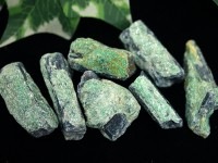 超レア！★希少な極上結晶★キラキラ輝くコバルトグリーン★グリーンカイヤナイト/結晶クラスター/Sサイズ/約5〜12g/1個【ネコポス不可】【天然石/パワーストーン】【アメリカツーソン・香港展示会・世界