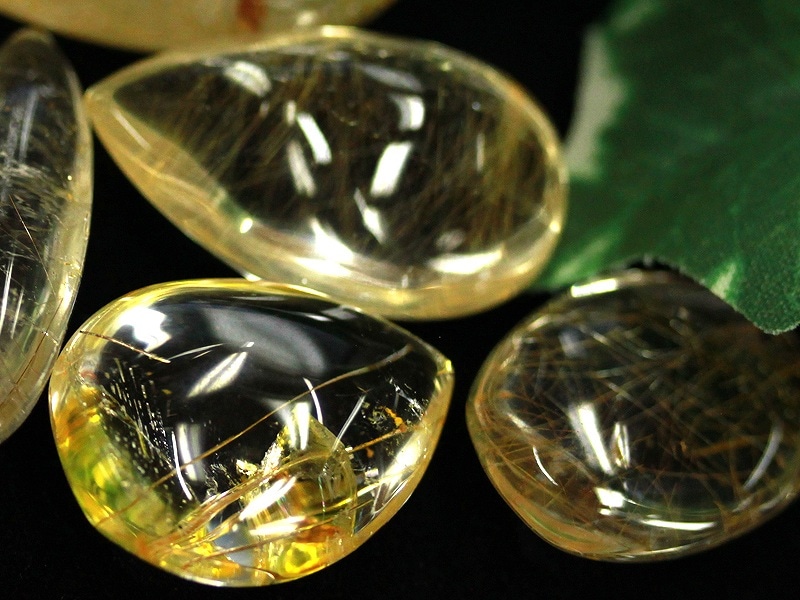 激安！限定入荷☆金運・財運の石☆透明度◎輝く金針☆ルース（裸石 