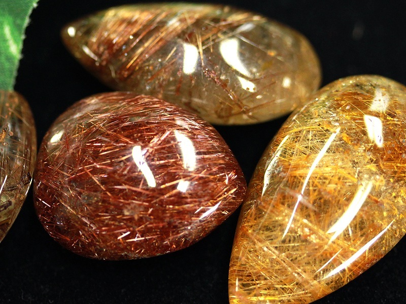 天然石 ゴールドルチル 02 タイチン 水晶 原石 鉱物標本