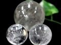 限定入荷★人気の丸玉！高品質水晶の産地、マダガスカル産★天然石/マダガスカル産水晶ボール/ラウンド/約38〜40mm/1個【ネコポス不可】【天然石/パワーストーン】【アメリカツーソン・香港展示会・世界