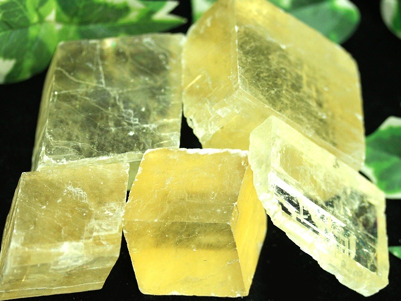 希少！限定入荷☆キラキラ輝く天然結晶！透明度◎☆天然石/ゴールデン