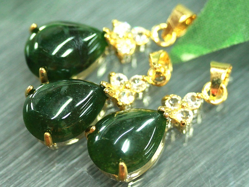 ミャンマー産 天然本翡翠 印材 ヒスイ印鑑 (2個)☆美しい石目☆ 限定