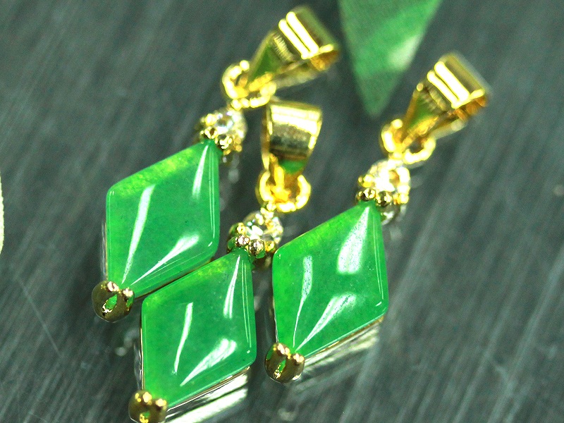 ミャンマー産 天然本翡翠 印材 ヒスイ印鑑 (2個)☆美しい石目☆ 本