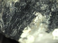 【1点物】激レア・限定品！★迫力の特大サイズ★水晶共生、特有の結晶面◎★心身の活性化と健康運の石★天然石/ブラックトルマリンインクォーツ/ラフ原石/2.2kg/1個【ネコポス不可】【天然石/パワースト