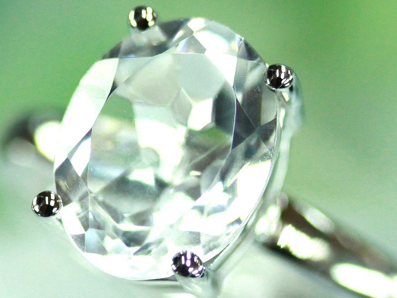 天然石リング　白ガーデンクォーツ　高透明　大粒　SV925刻印 天然石リング ホワイトガーデンクォーツ 高透明 ホワイト SV925刻印