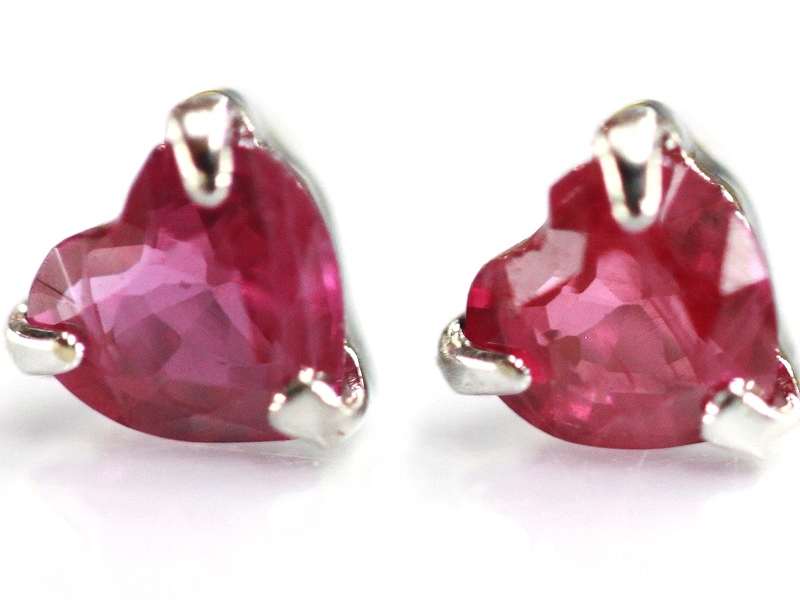 ≪50％OFF≫超特価SALE】キュートなハートデザイン！1粒タイプ☆K18WG  