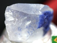 ≪原石祭り30％OFF≫【USAツーソンミネラルショー商品】超プレミア！水晶に浮かぶ深いブルー★流通量極少アイテム★ブラジル/バイーア州産★FAランク/天然原石/デュモルチェライトインクォーツ（Dum