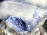 ≪原石祭り30％OFF≫【USAツーソンミネラルショー商品】超プレミア！水晶に浮かぶ深いブルー★流通量極少アイテム★ブラジル/バイーア州産★天然原石/デュモルチェライトインクォーツ（Dumortier